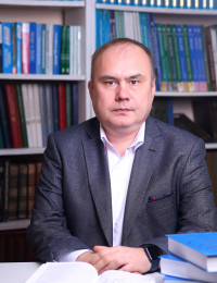 Ильясов Руслан Борисович - учитель истории