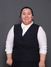 Картова Мадина Манаповна - бастауыш сынып мұғалімі.