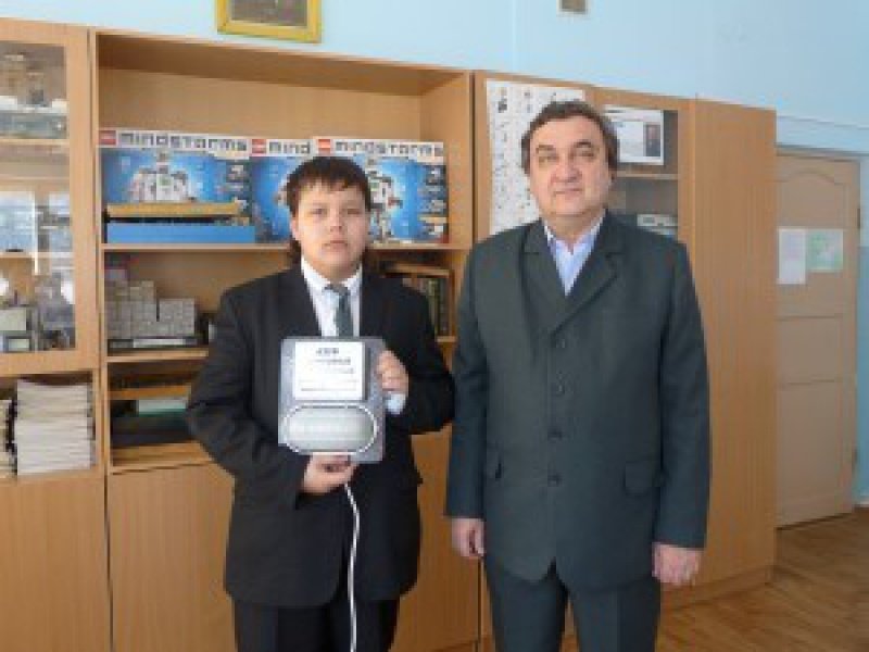 Детская техническая школа Лаборатория "Радиоэлектроника" руководитель: к.т.н. Мануковский А.В. 