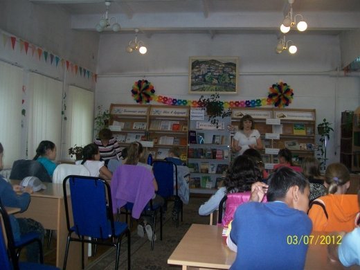 «Антошка» отряды областық балалар кітапханасына барды.