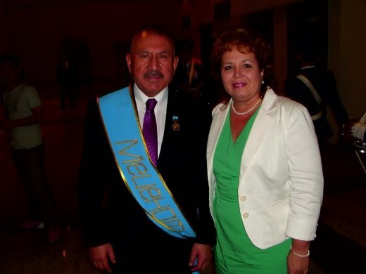 Білім меценаттары