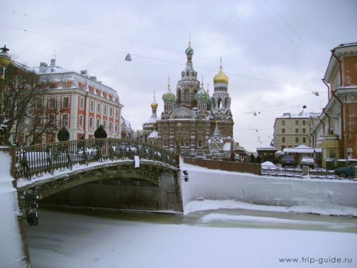 Нева жағалауындағы демалыс