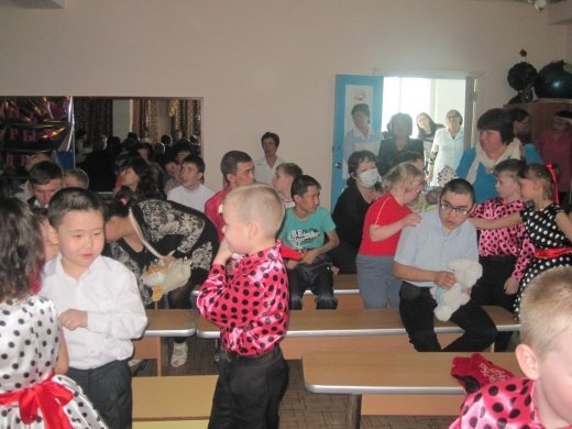 В рамках областной акции «Неделя добрых дел» наш детский сад не остался в стороне, мы провели  мини-акцию «Равнодушию- нет!».