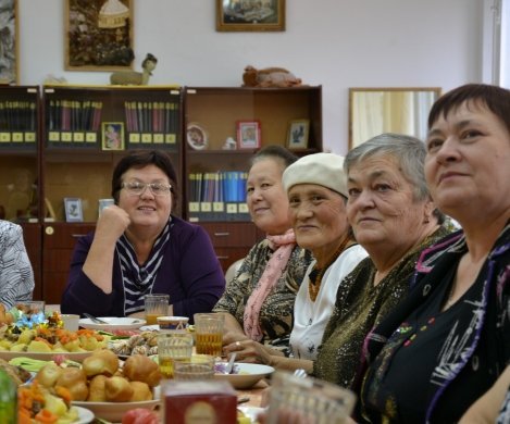 ДЕНЬ ВЕТЕРАНА ПЕДАГОГИЧЕСКОГО ТРУДА В СОШ №21