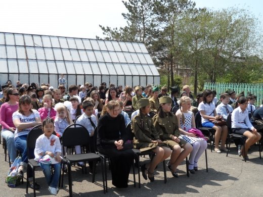 «Ұмытылмас каһармандар» әскери-отансүйгіштік әнінің қалалық шығармашылық конкурсы