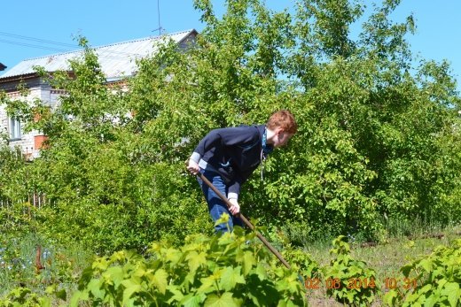 6а класс вместе с классным руководителем Сатемировой С.Р. проходили экологическую практику в ДЮЦЭиТ города Павлодара