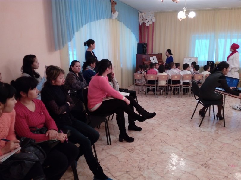 Ән-күй жетекшілеріне арналған қалалық семинар