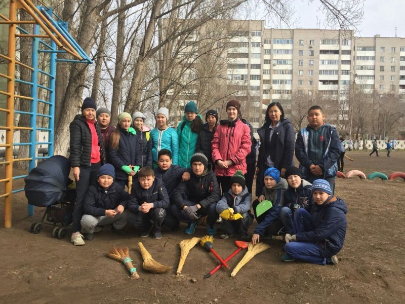 Акция «Чистый двор школы».