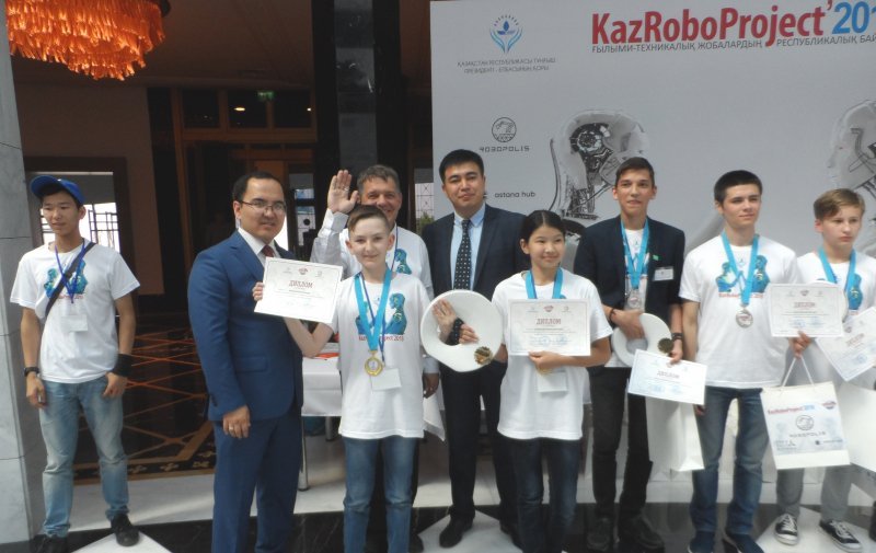 Первое место в республиканском конкурсе «KazRoboProject - 2018»