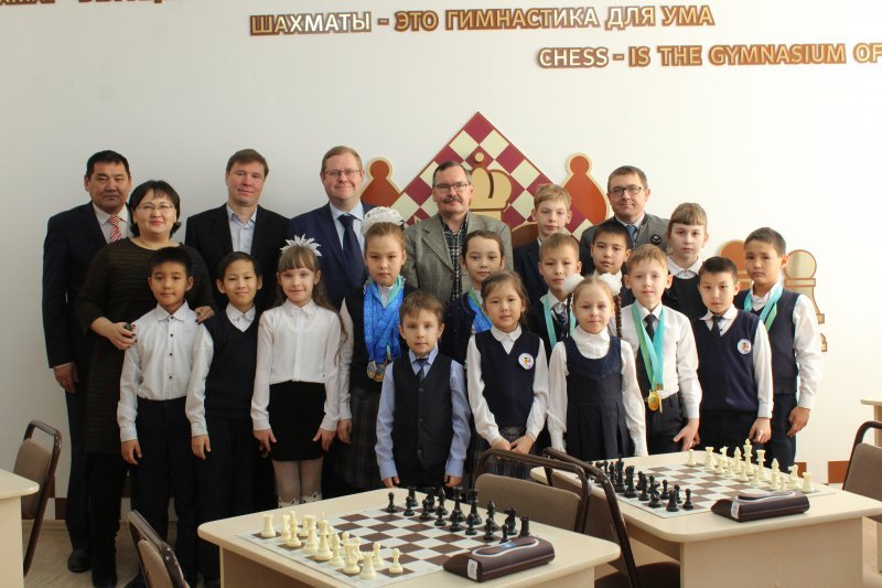 Встреча с именитыми шахматистами