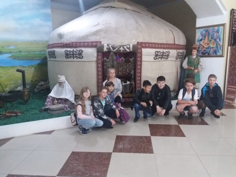 Профильные отряды 5-7 классов сегодня посетили прекрасный Павлодарский областной историко-краеведческий музей им. Г.Н. Потанина.