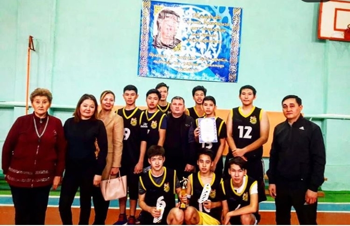 26.10.2019 года в СОШ № 33 прошёл ежегодный турнир по баскетболу