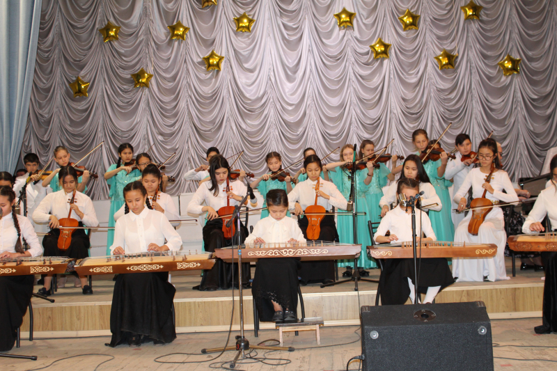 Праздничный концерт ко Дню Независимости Казахстана