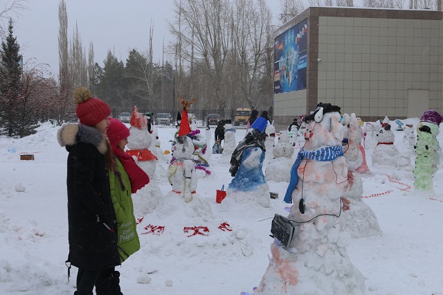 Қала мектептері «SnowmenFight 2020» ең ерекше аққаланы мүсіндеу бастамасын қолдады
