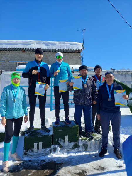 Дуатлон бойынша Павлодар облысының чемпионатында дене шынықтыру пәнінің мұғалімі Жапарханов Даулет Ешжанович жүлделі 3-орынға ие болды.