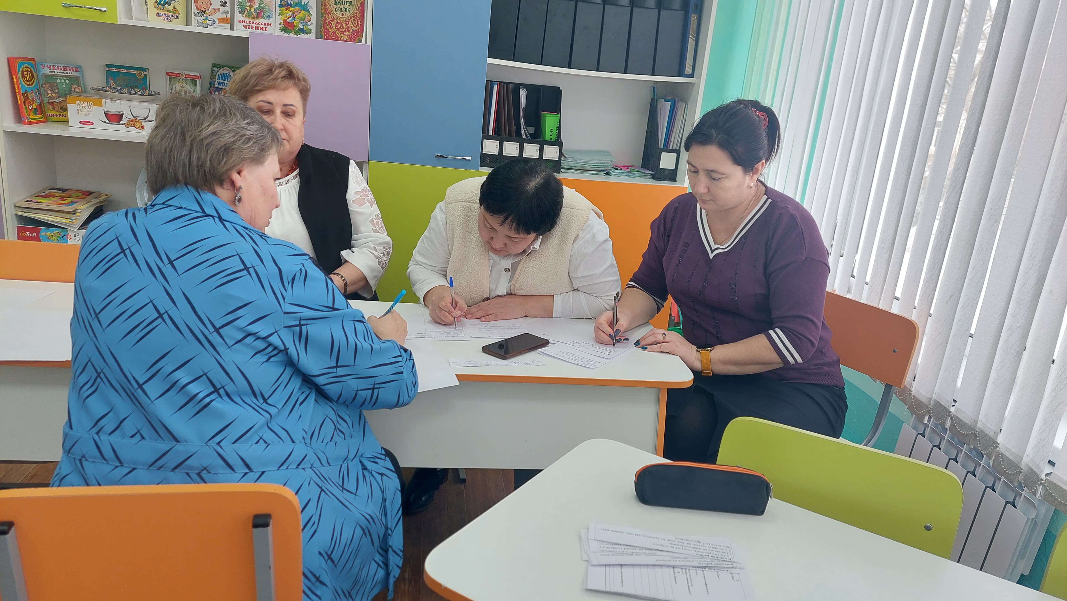 2024 жылдың 26 ​​ақпанында Lesson study өткізу үшін бастауыш сынып мұғалімдерінің фокус-топтық жиналысы өтті. Сабақтың ҚБЖ-ын талқыладық, толықтырулар енгіздік, А, В, С топ оқушыларының бақылау парақтарына толықтырулар енгіздік, студенттерге арналған марш