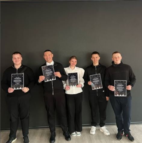 Жоғарғы сынып оқушылары кеңесі — сіздермен және сіздер үшін