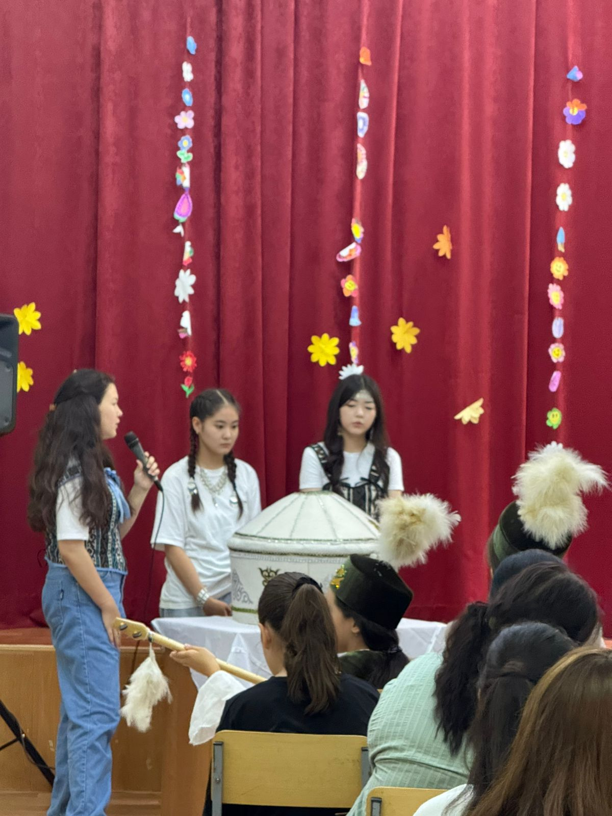 «Киіз үй – бабалар мұрасы» атты киіз үй макеттерінің байқауы өтті.