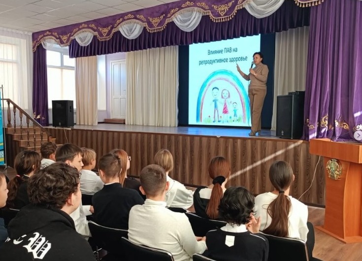 Павлодар облыстық психикалық денсаулық орталығының психологы Куликова Анна Александровна психоактивті заттарды қолданудың алдын алу бойынша диалог алаңын өткізді.
