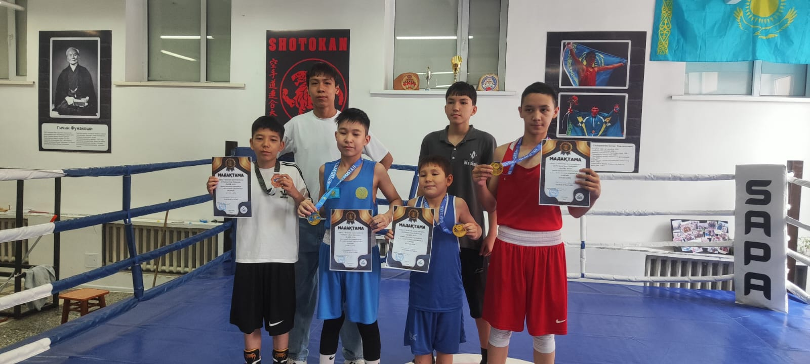 Открытый турнир по боксу: триумф юных чемпионов клуба «Жигер»