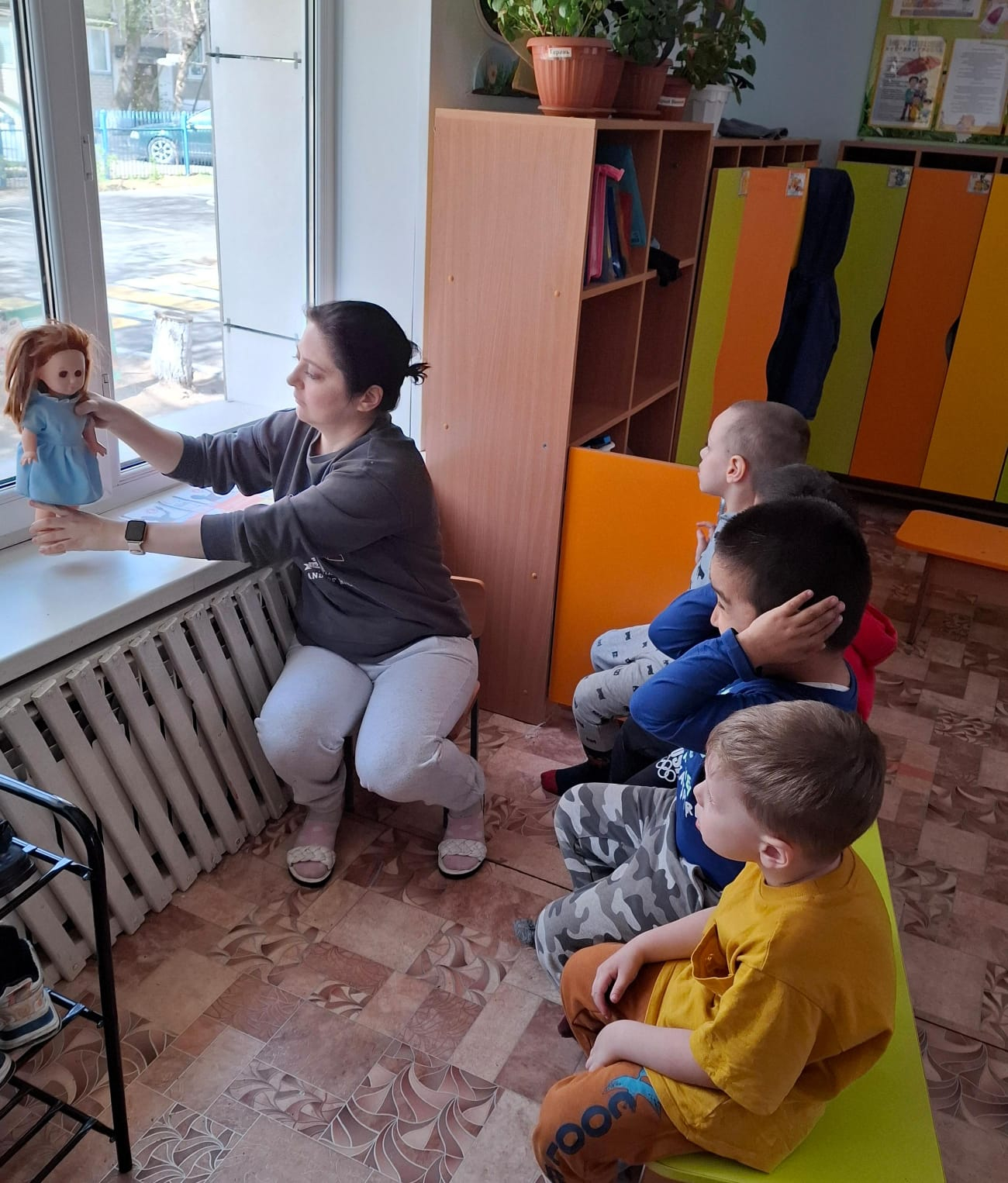 Балаларға қамқорлық жасаңыз!