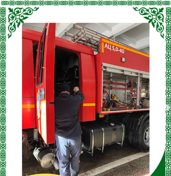 «Кәсіби бағдар беру серіктестігі» жобасы аясында 8 «Б» сынып оқушылары Павлодар қаласындағы №4 өрт сөндіру бекетіне барды, онда бөлім командирі Михаил Евгеньевич Есауленко балаларға экскурсия өткізді.