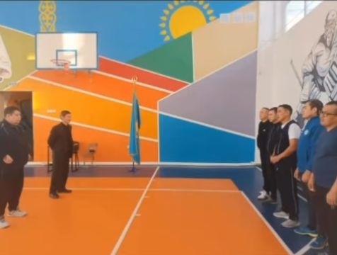 Мектебіміздің “Әкелер кеңесі” арасында “Асық ату” ойыны ұйымдастырылды.