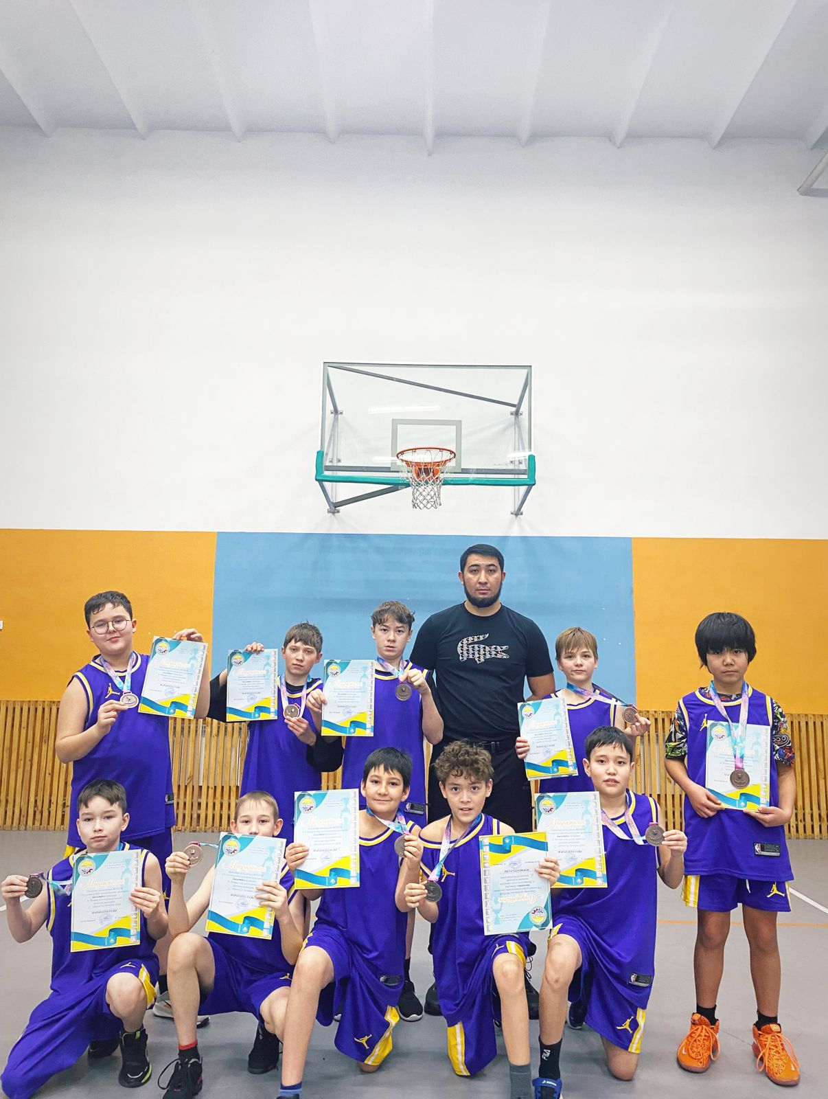 Поздравляем Изимова АА с победой его воспитанников на городских соревнованиях!