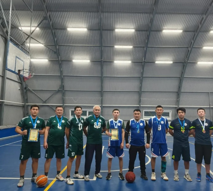 Ағалар клубы