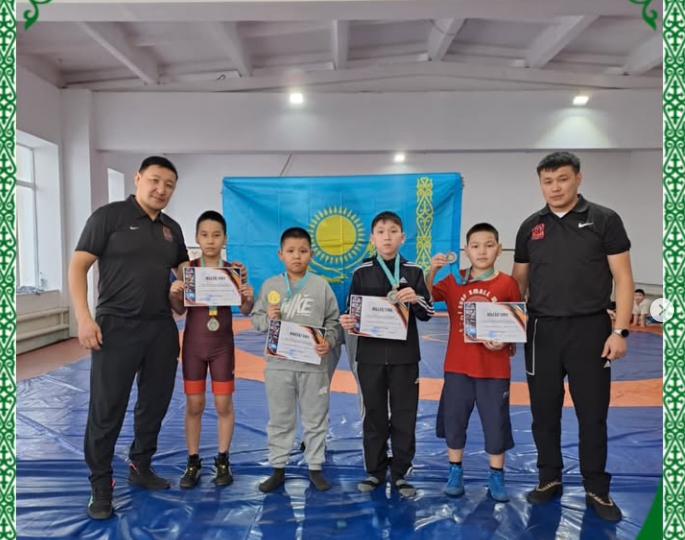 4 «А» сынып оқушысы Қазкенов Ильяс 40 кг салмақ дәрежесінде «UWW еркін күрес академиясының» жасөспірімдер арасындағы ашық біріншілігінде 2-орын иеленді.
