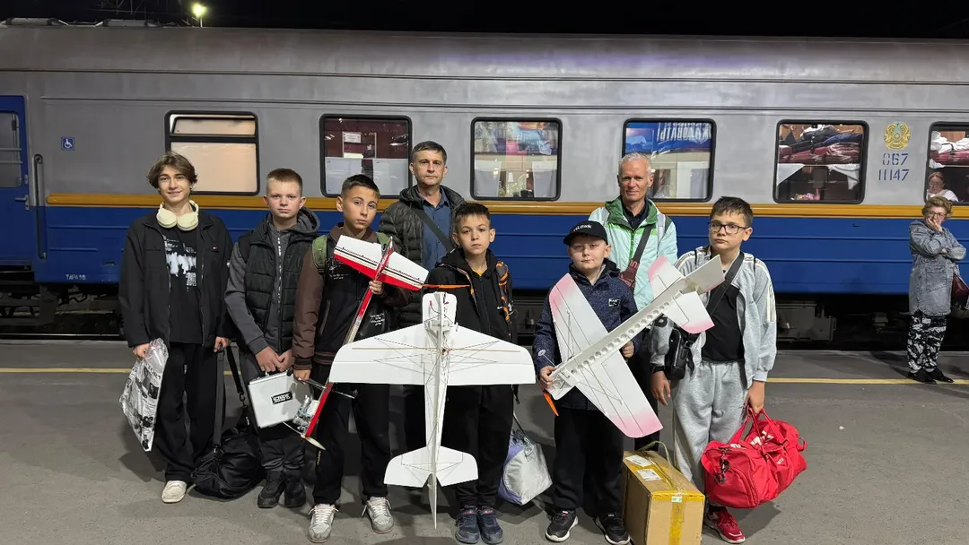 Балалар техникалық мектебінің командасы Қостанай қаласына жолға шықты.