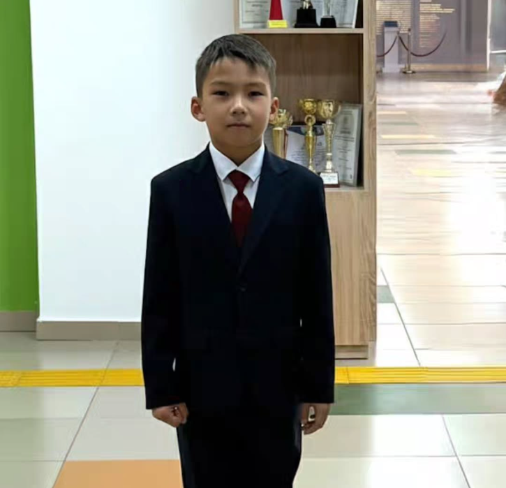 Бастау республикалық математика - логикалық олимпиадасының қалалық кезеңі жүлдегері 4 Б сынып оқушысы Малатай Алиханды құттықтаймыз. 