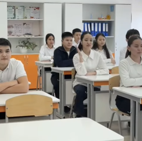 «Заң және тәртіп» – саналы ұрпақ кепілі. Әрқайсымыз заңды құрметтеу арқылы қоғамға үлес қосамыз! Саналы ұрпақ – ел болашағы!