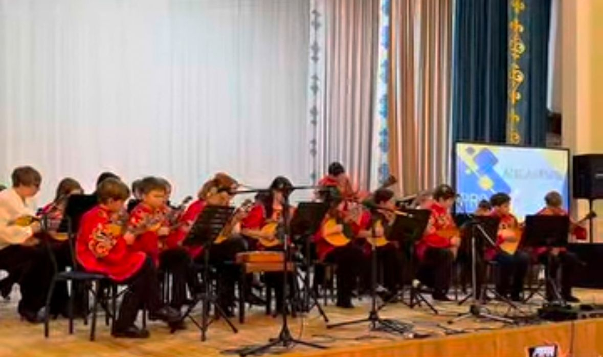 Парад ансамблей