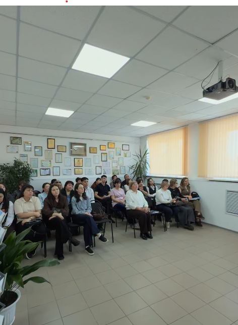 КГКП «ДЮЦЭТ» прошёл городской семинар для педагогов биологии, географии, технологии, воспитателей и руководителей пришкольных участков.