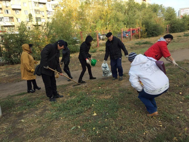 Городской субботник.